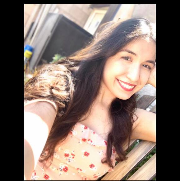 Meet your Posher, Vania - Picture 1 of 1